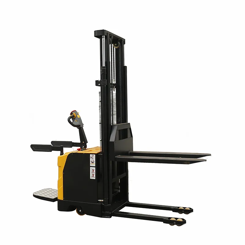 رافعة تكديس كهربائية